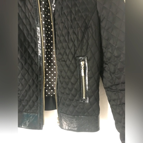 Cache black quilted and leather jacket. Beautiful lightweight coat for fall. - Picture 7 of 7